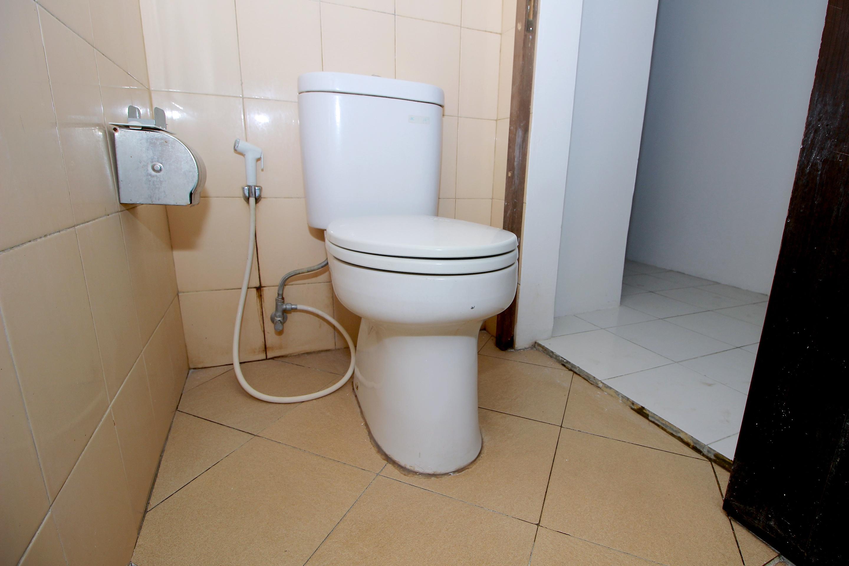 OYO 1678 Jati Exclusive Residence Bengkulu Exterior foto